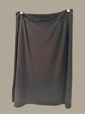 Black Flowy Knit Women’s Skirt, Flair and Swing, Back Zip, Size 6